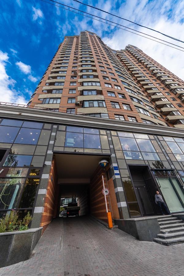 New Building Near Arena City Lesi Ukrainky 7A Kyiv Exterior photo